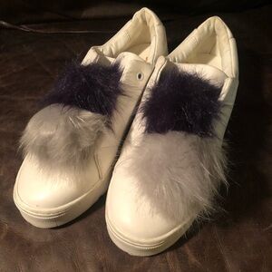 WOMEN'S SAM EDELMAN PUFF BALL SHOES Sneakers SZ.8.5